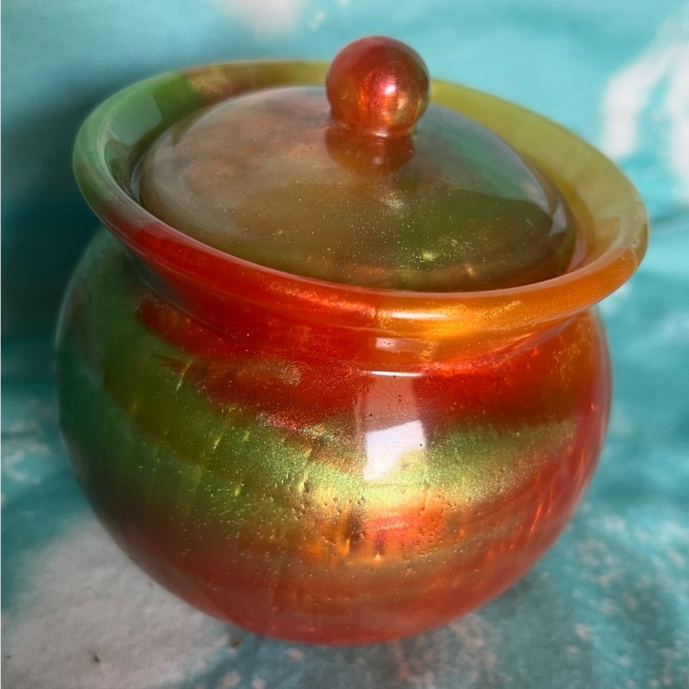 Multicolor art jar